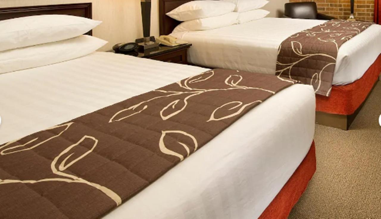 Hotel Lotus Kansas City Merriam Экстерьер фото