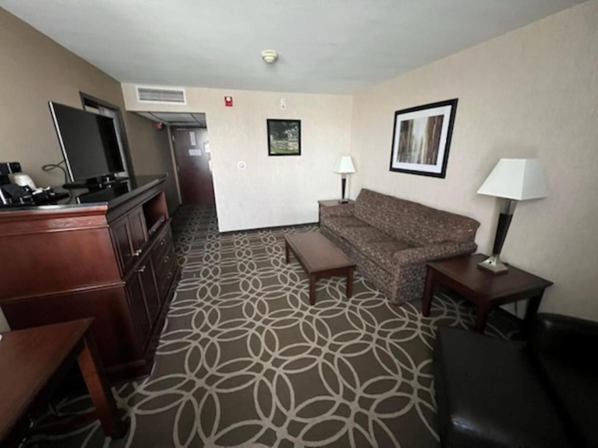 Hotel Lotus Kansas City Merriam Экстерьер фото