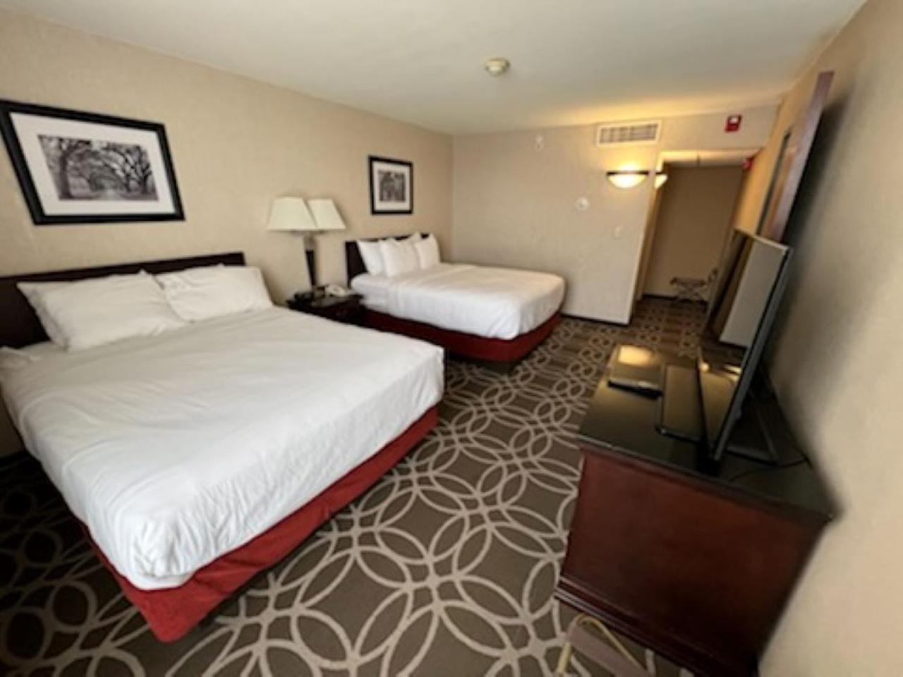 Hotel Lotus Kansas City Merriam Экстерьер фото