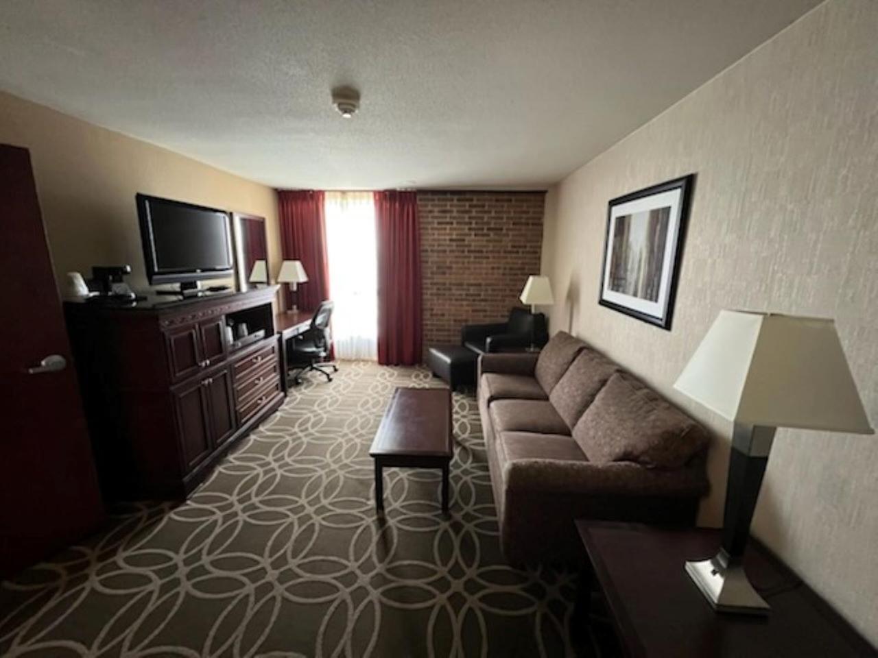 Hotel Lotus Kansas City Merriam Экстерьер фото